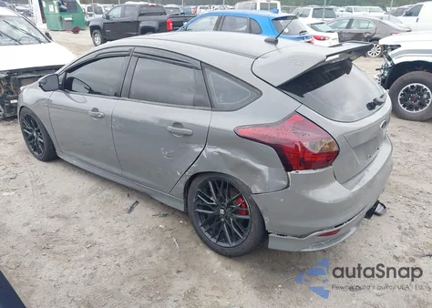 2014 Ford Focus z USA, uszkodzony, nr VIN 1FADP3L93EL405113
